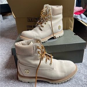 Timberland Gold and Beige Boot